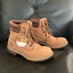Timberland cookie and cream boots woman size 8